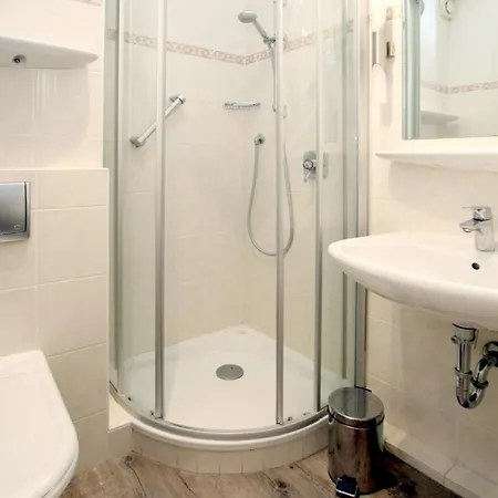 아파트 Gmelinstra_e 5a_ Whg_ 3a_ By De Wyk